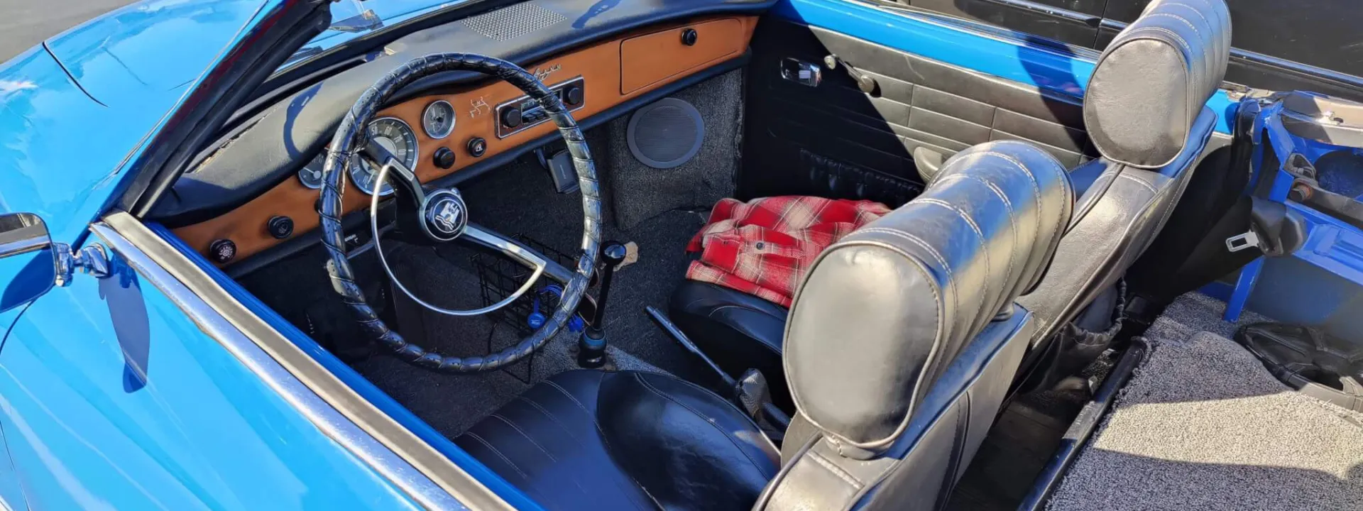 Volkswagen Karmann Ghia