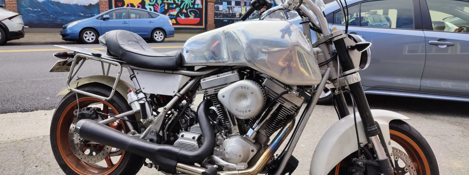 A Moto Guzzi and a Custom