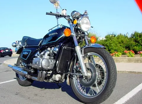 gl-1000-front-low