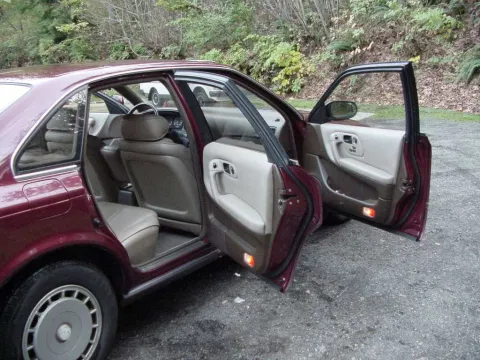 q-both-doors-open
