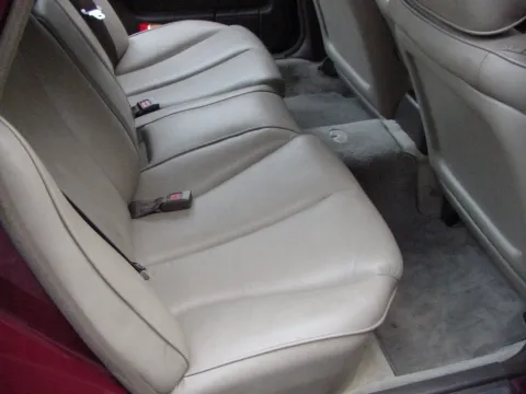q-rear-seats
