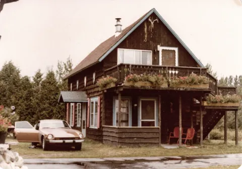76-280z-at-the-cabin